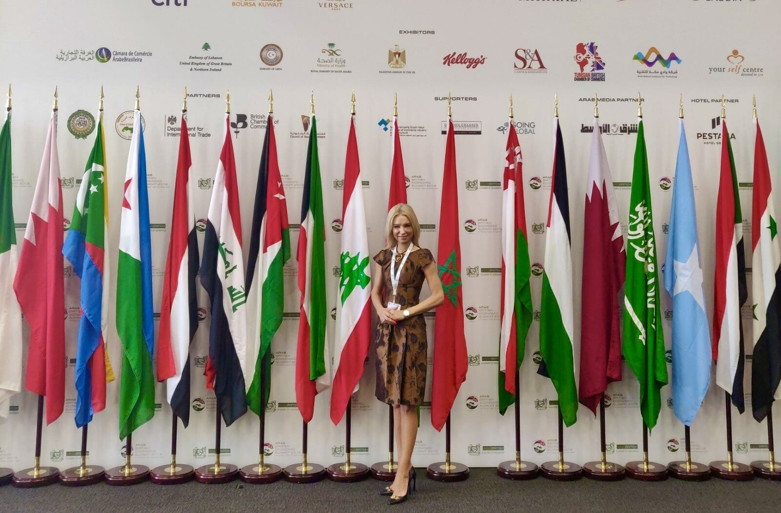 Kristina Svajone Bobs with flags - Svaja